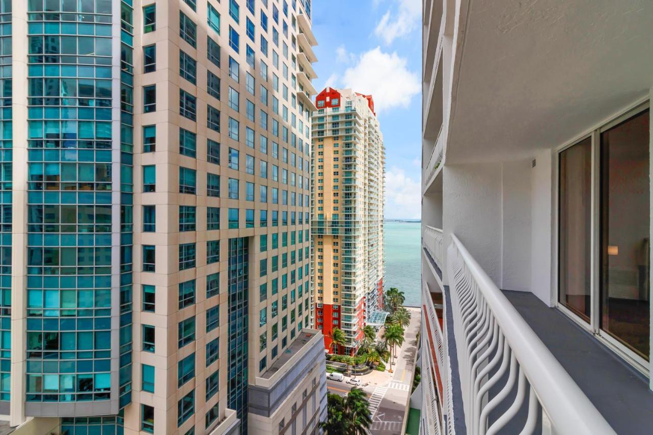 ميامي The Club At Brickell Bay Luxury Suites المظهر الخارجي الصورة