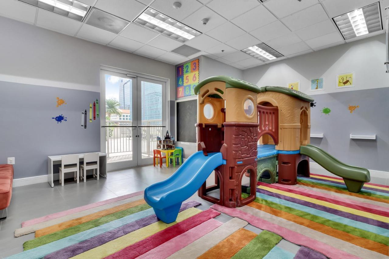 ميامي The Club At Brickell Bay Luxury Suites المظهر الخارجي الصورة