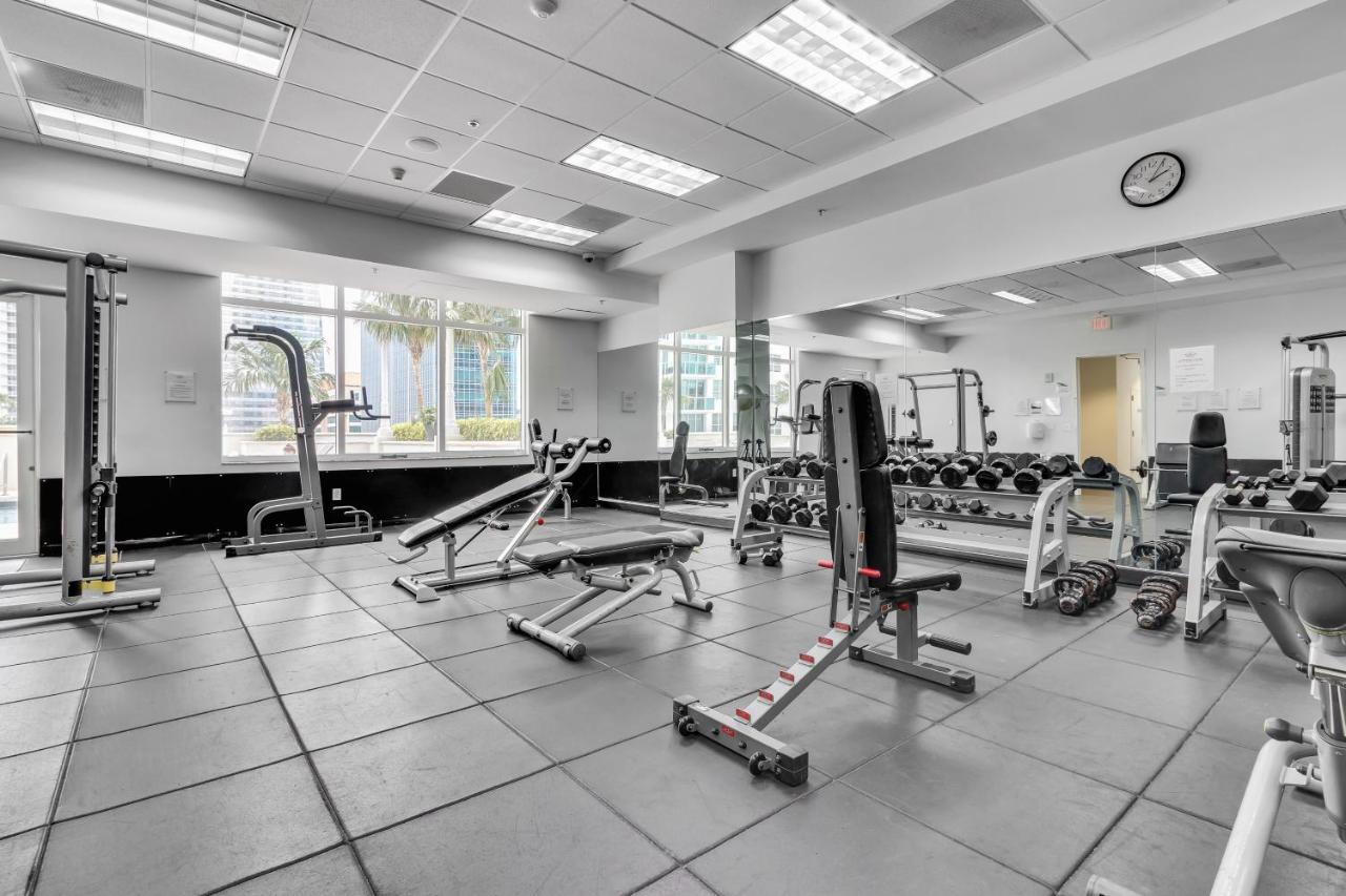 ميامي The Club At Brickell Bay Luxury Suites المظهر الخارجي الصورة